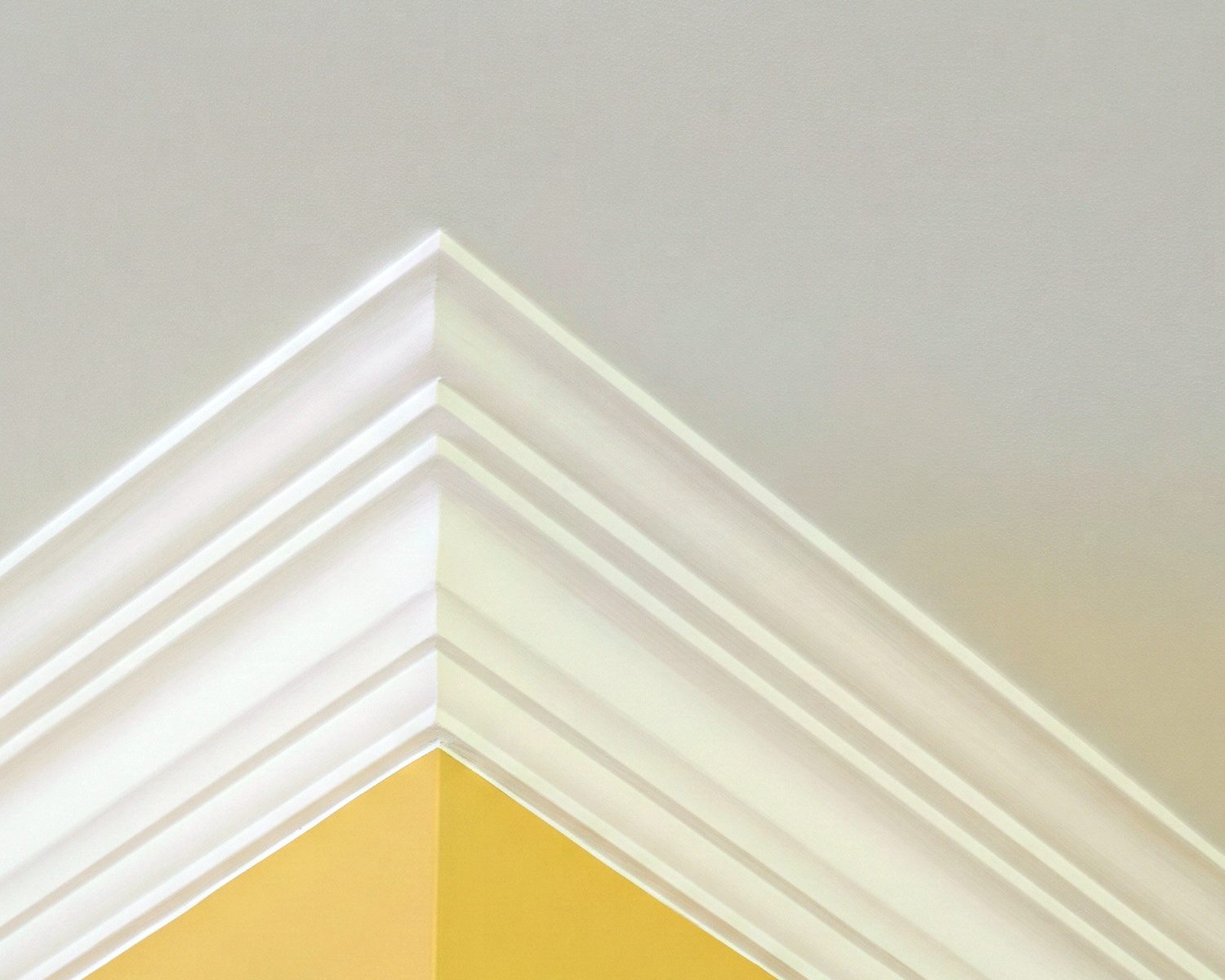 Corrib plaster coving fitted by Munster Coving
