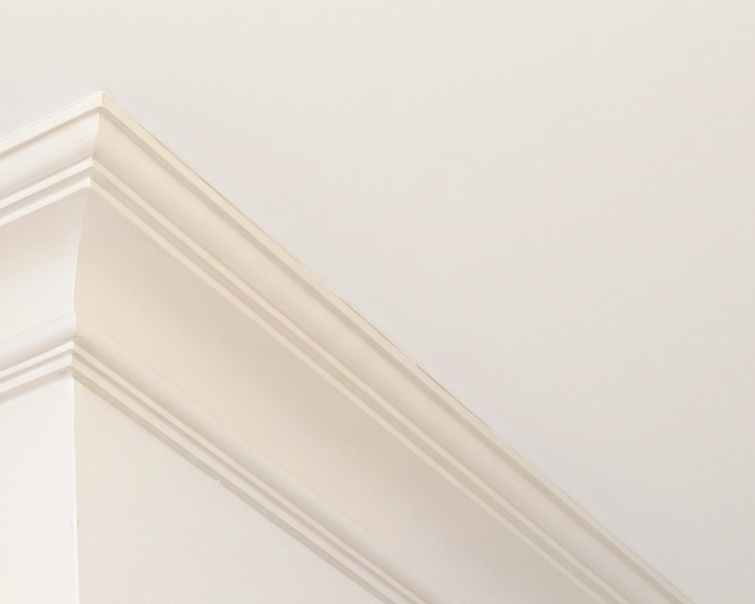 Classic Cove plaster coving fitted by Munster Coving