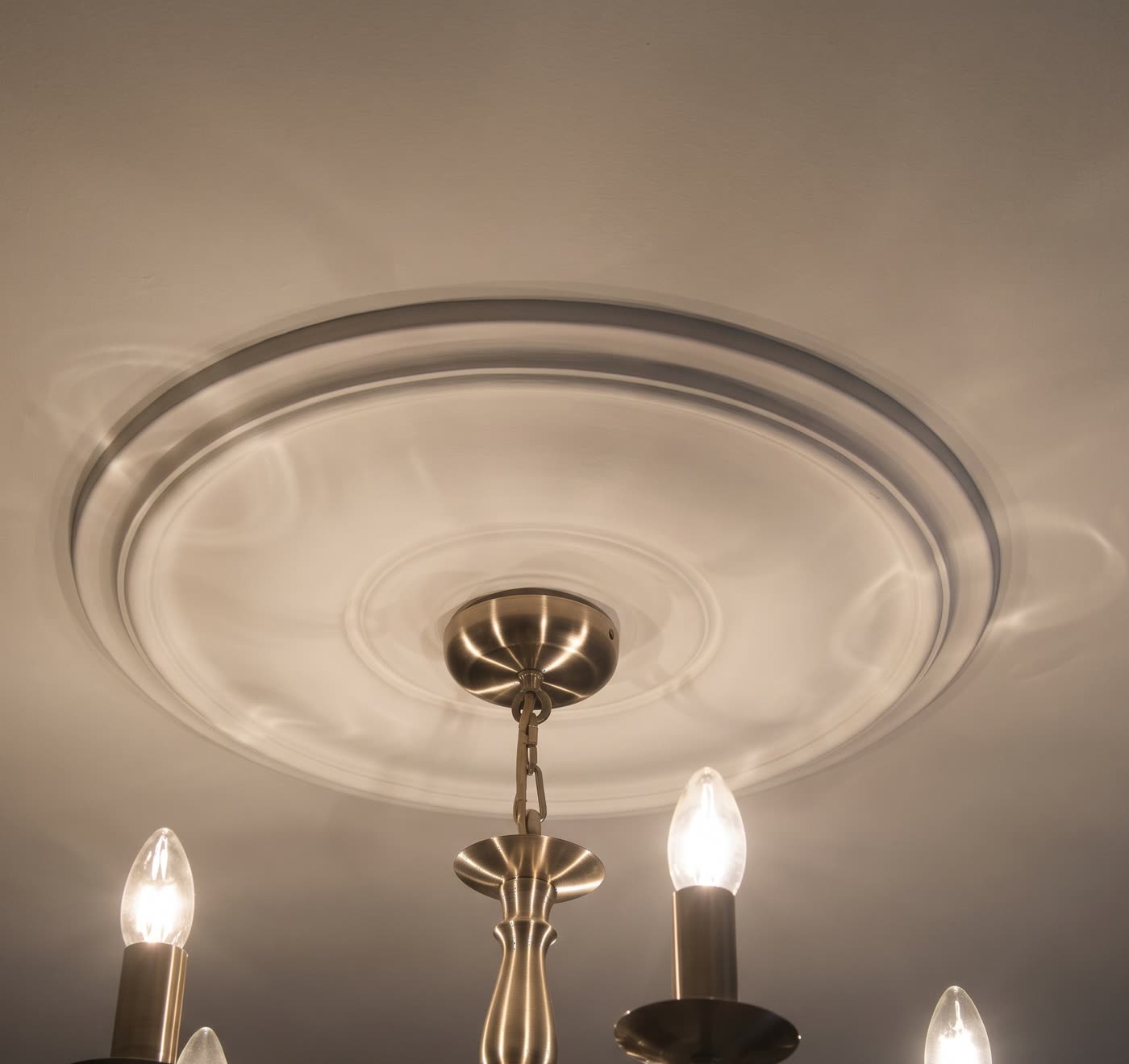 Design 01: ceiling roses by Munster Coving